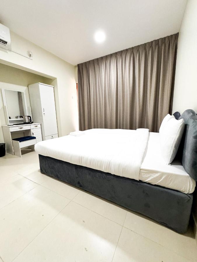 Ras Star Residence - Home Stay Dubai Exterior photo